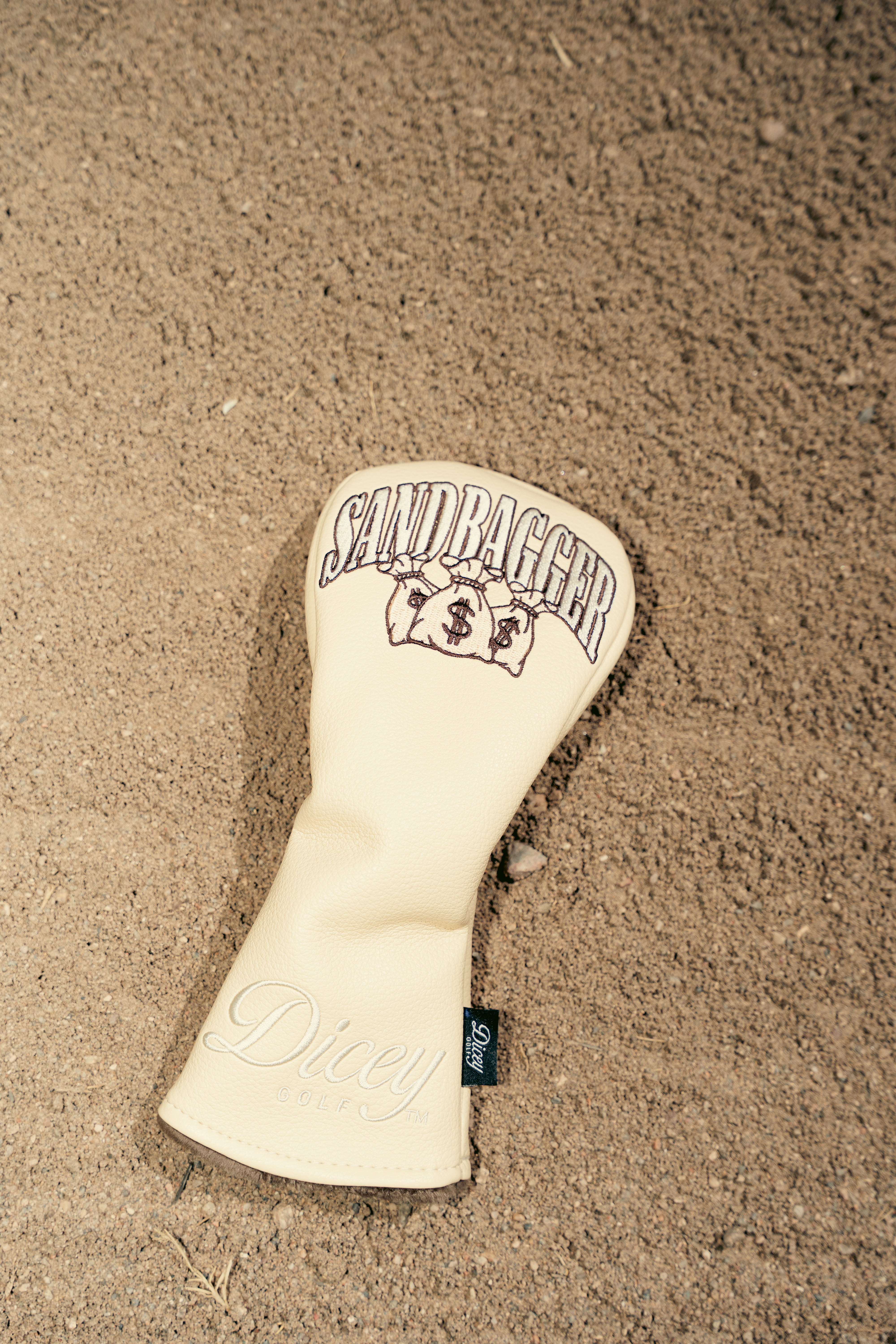 "Sandbagger" Hybrid Cover