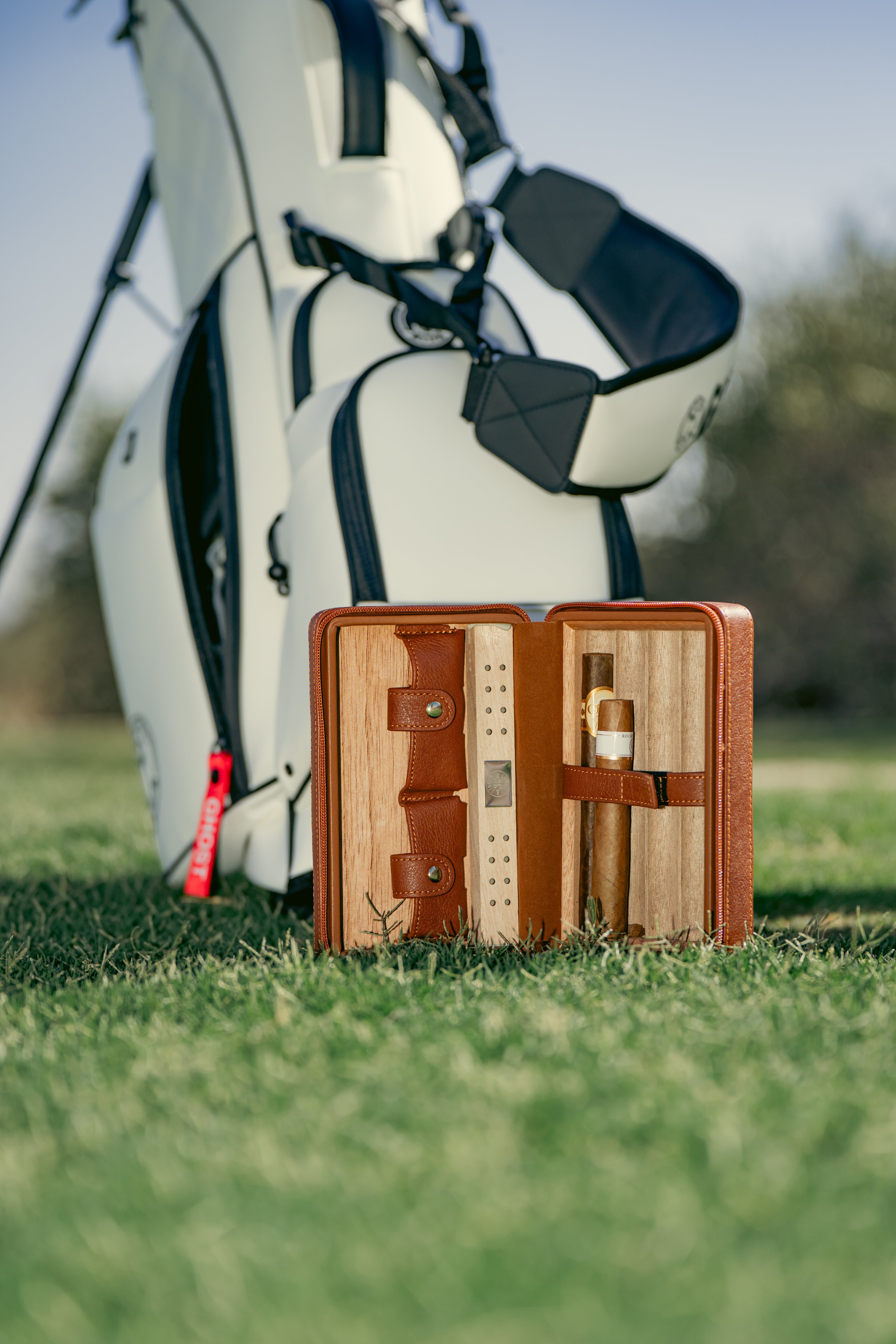 Golf Bag Cigar Humidor